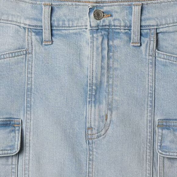 GAP Light Wash Denim Cargo Mini Skirt/NWT/Size 2/26 - Picture 4 of 12